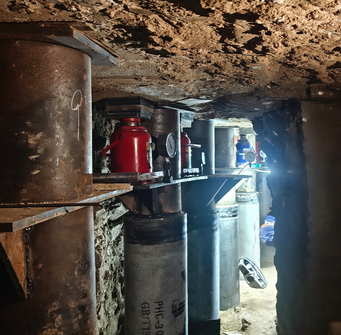 國际港务区西安铁一中陸港中学 - 2026年重点项目