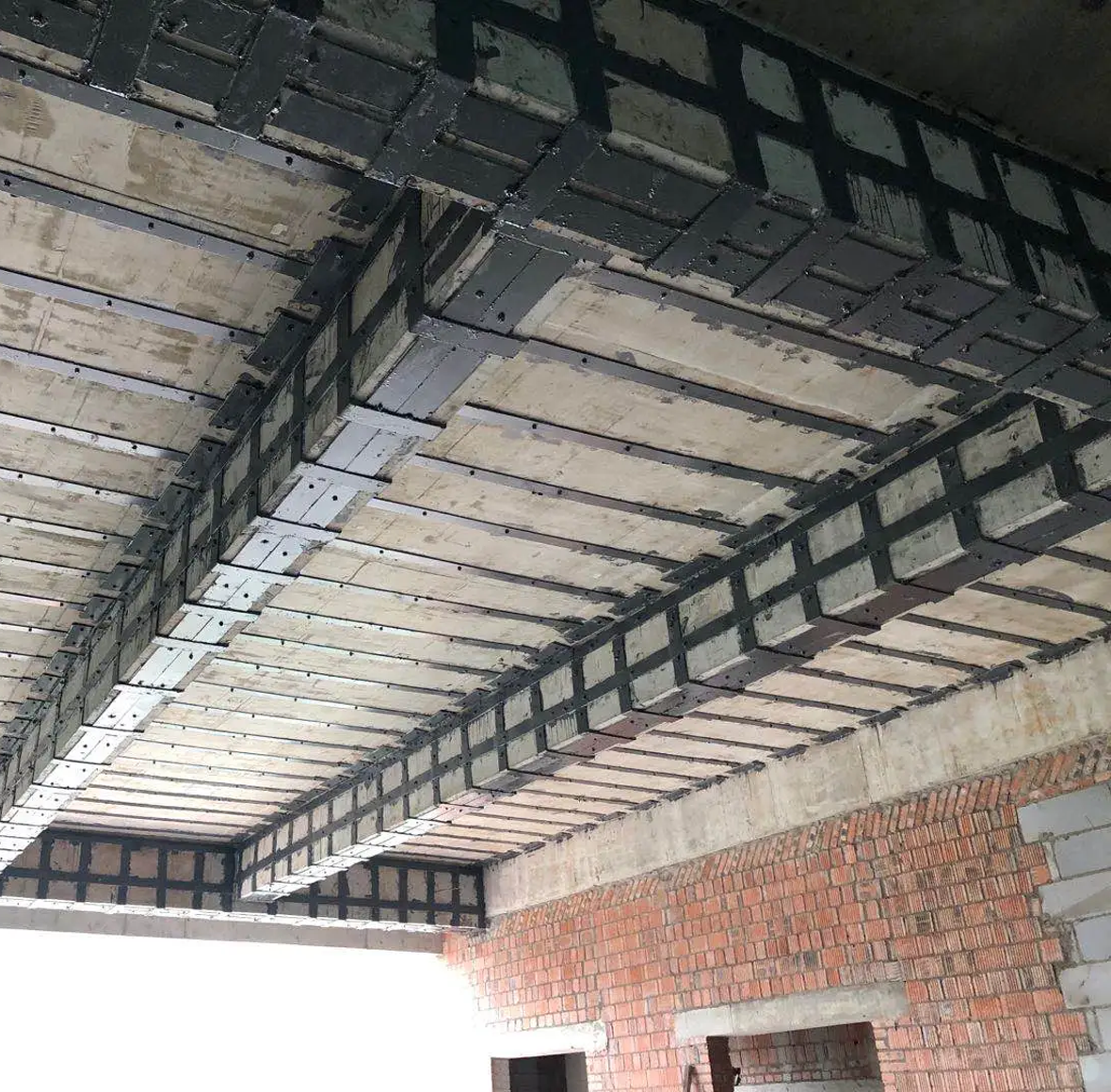 粘贴钢板加固图4